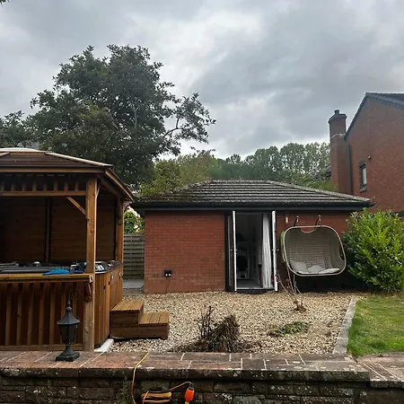 Riverside Annex At Ashbank With Hot Tub *