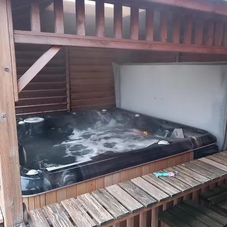 Chata Riverside Annex At Ashbank *